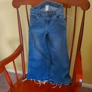 Girls ADORABLE Ankle Length Jean